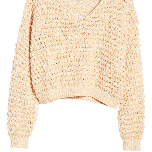 🌹Free People Knitted V Neck Sweater in Neutral - Picture 12 of 16